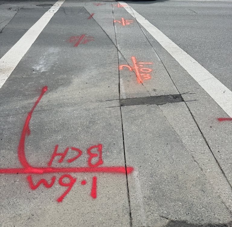 Gas and Oil Pipes Locating